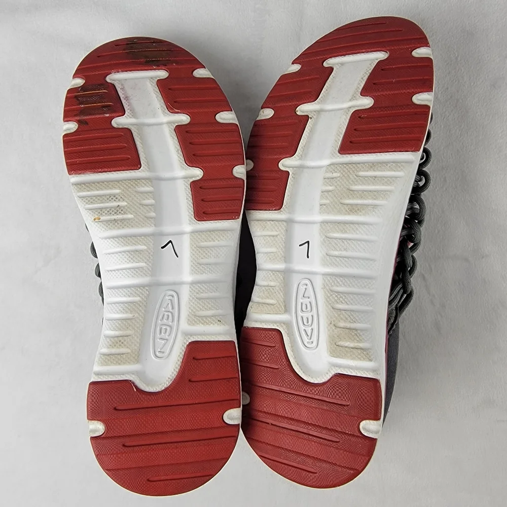 Keen Uneek O2 Sport Sandals‎ 1015485 Gray Red Size 4 Paracord Watershoes Hiking